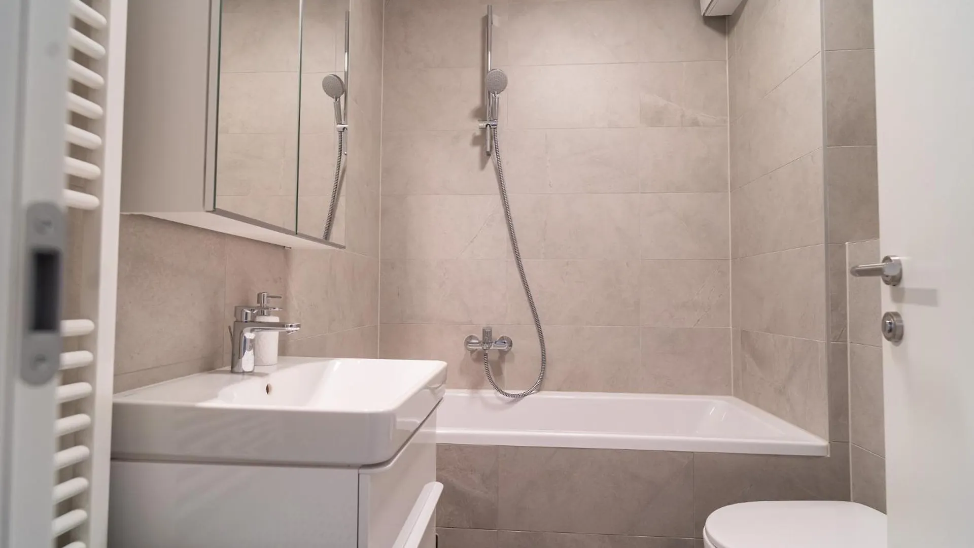 Mila Apartment By Belmont Realty Zadar 0*,