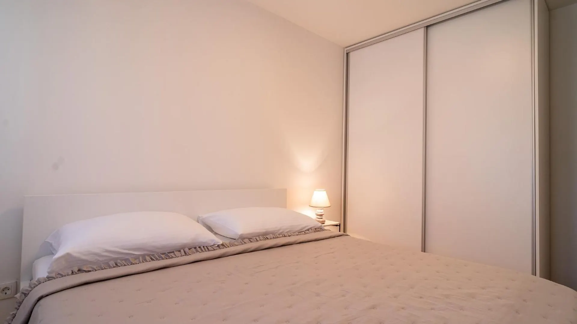 Mila Apartment By Belmont Realty Zadar